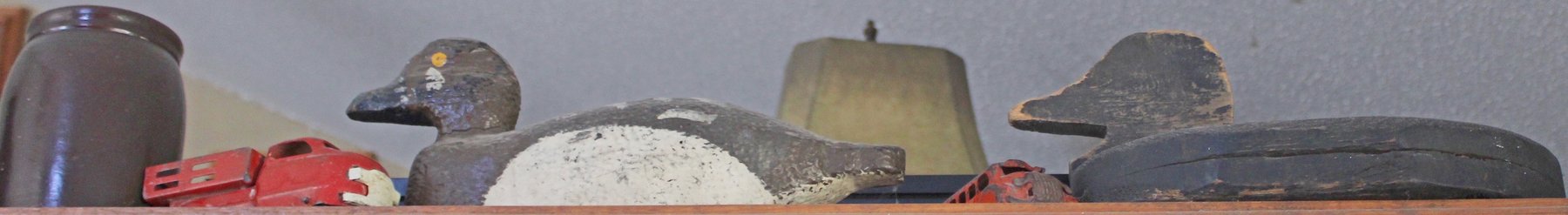 Image for AMERICAN PICKERS TREASURE HUNT AUCTION