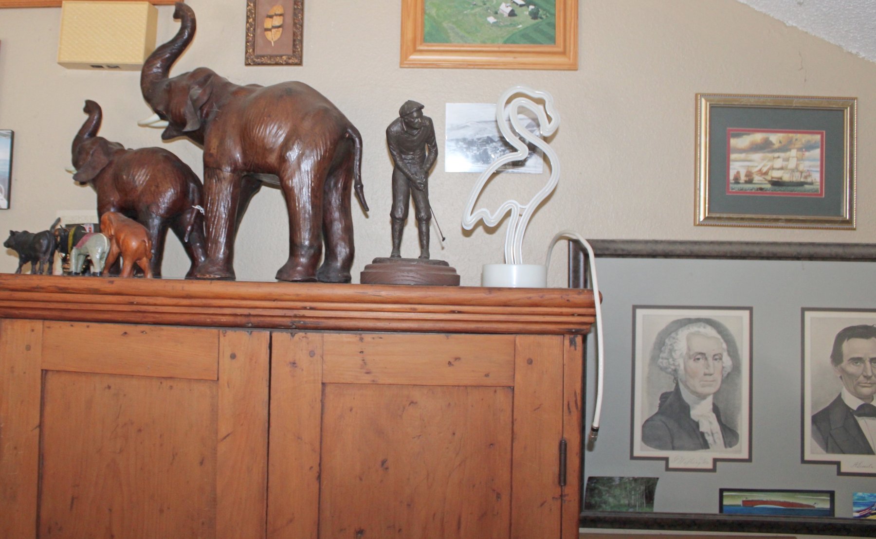 Image for AMERICAN PICKERS TREASURE HUNT AUCTION