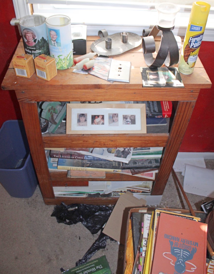 Image for AMERICAN PICKERS TREASURE HUNT AUCTION