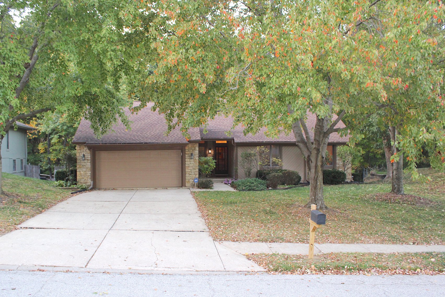 Image for REAL ESTATE & PERSONAL PROPERTY AUCTION