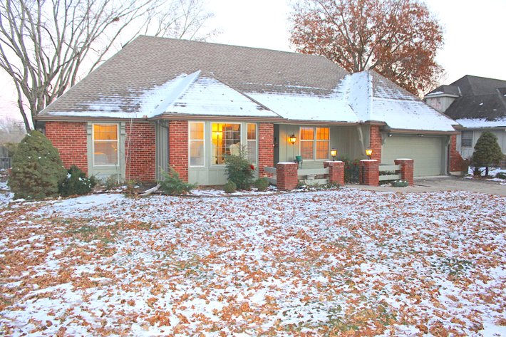 Image for REAL ESTATE & PERSONAL PROPERTY AUCTION