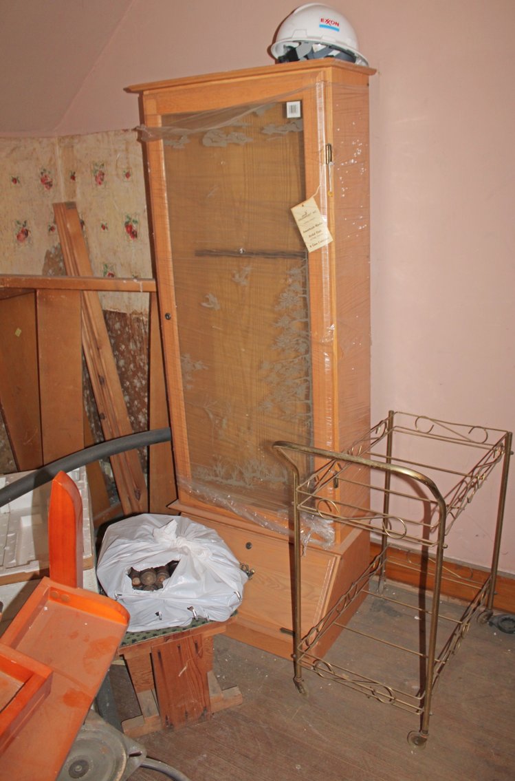 Image for HUGE VINTAGE TIME CAPSULE AUCTION