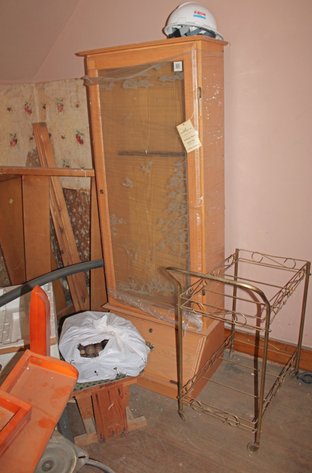 Image for HUGE VINTAGE TIME CAPSULE AUCTION