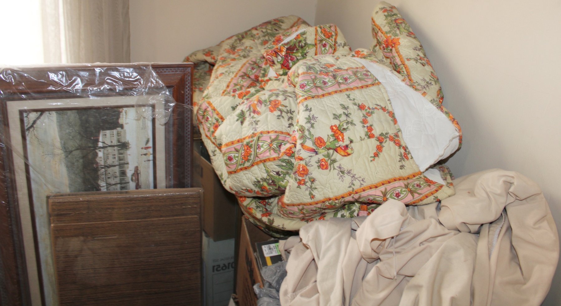 Image for HUGE VINTAGE TIME CAPSULE AUCTION