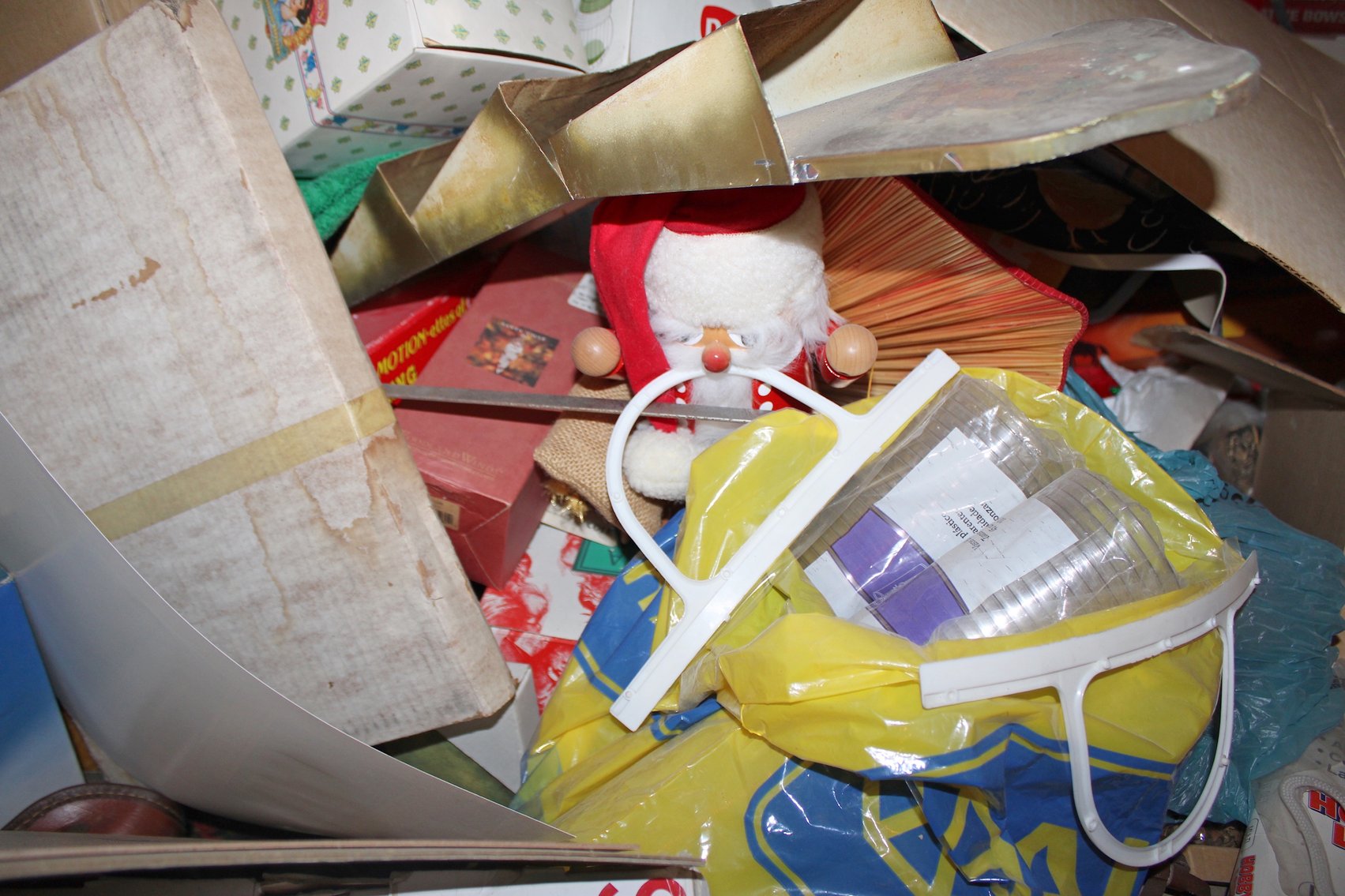 Image for HUGE VINTAGE TIME CAPSULE AUCTION