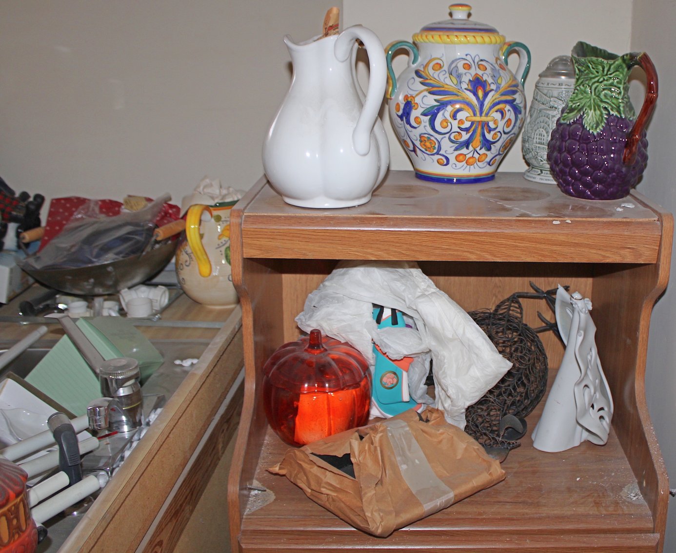 Image for HUGE VINTAGE TIME CAPSULE AUCTION