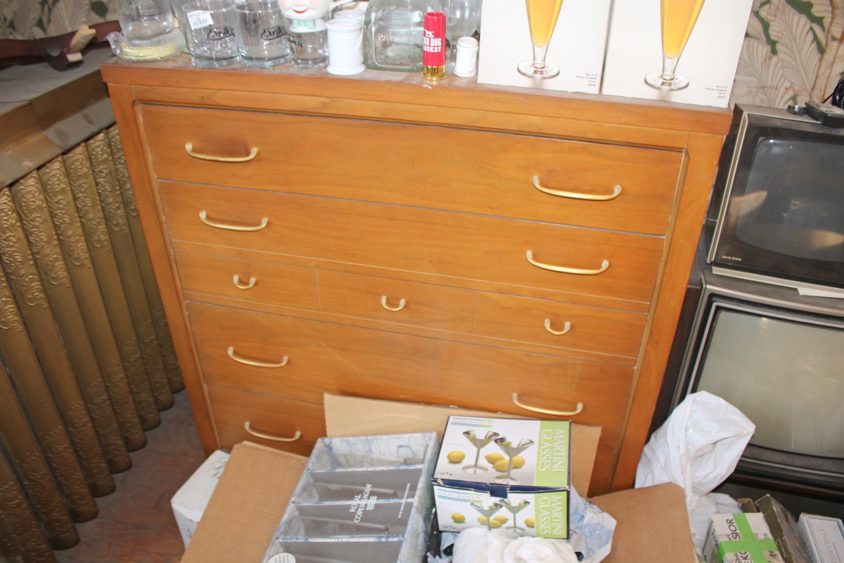 Image for HUGE VINTAGE TIME CAPSULE AUCTION