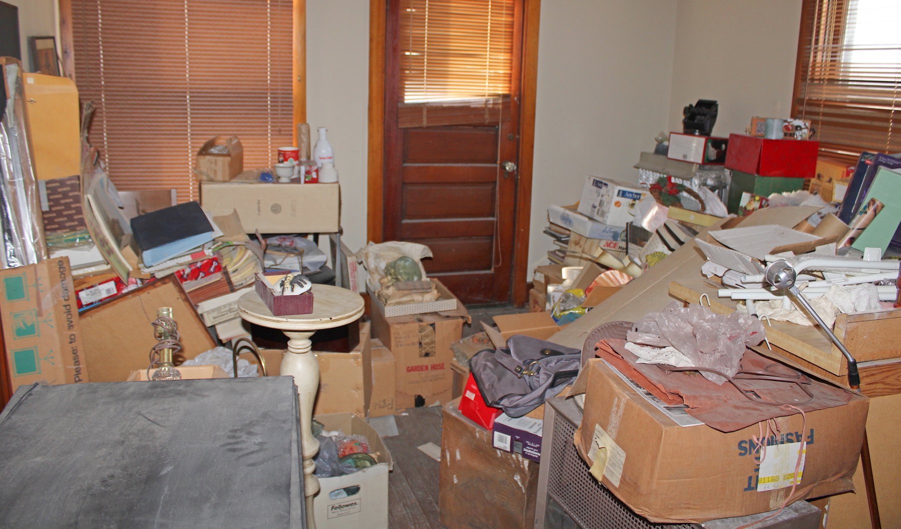 Image for HUGE VINTAGE TIME CAPSULE AUCTION