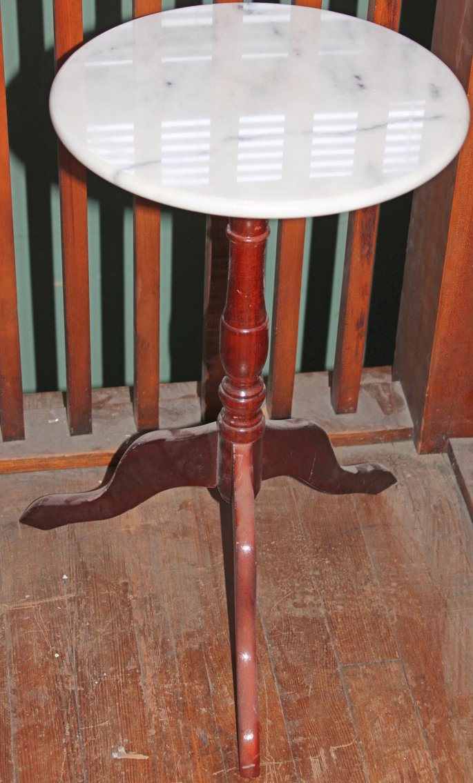 Image for HUGE VINTAGE TIME CAPSULE AUCTION