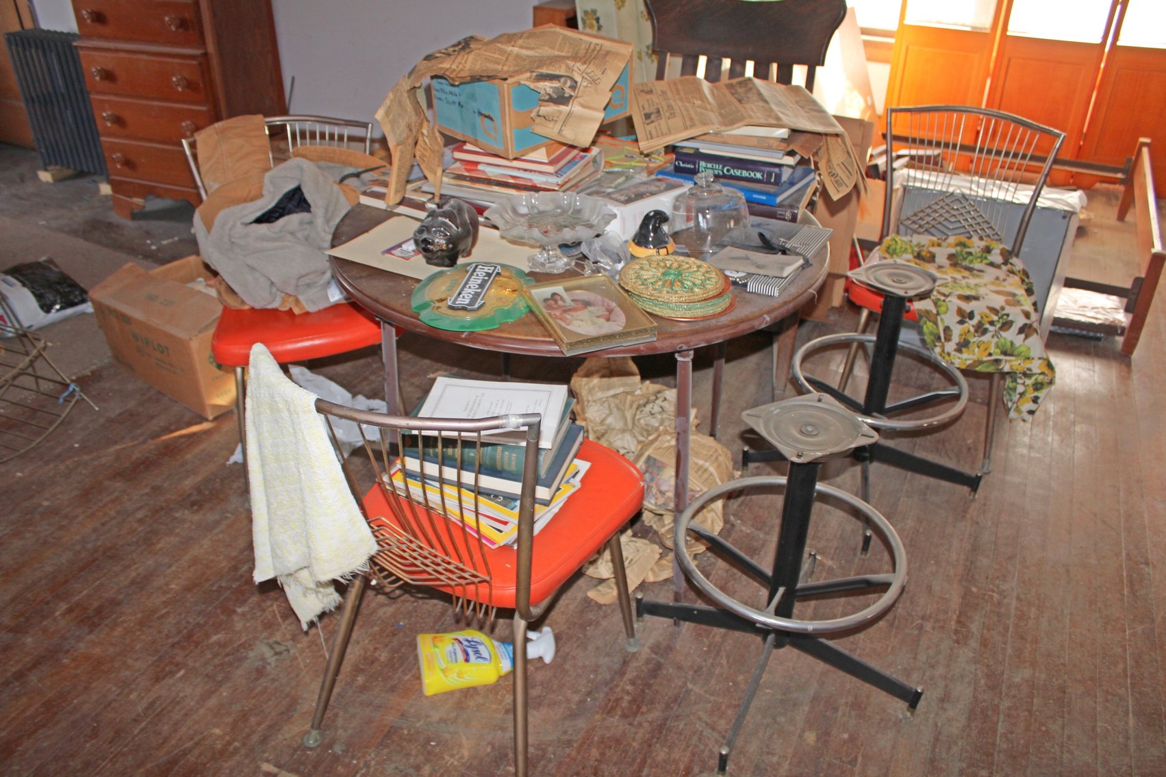 Image for HUGE VINTAGE TIME CAPSULE AUCTION