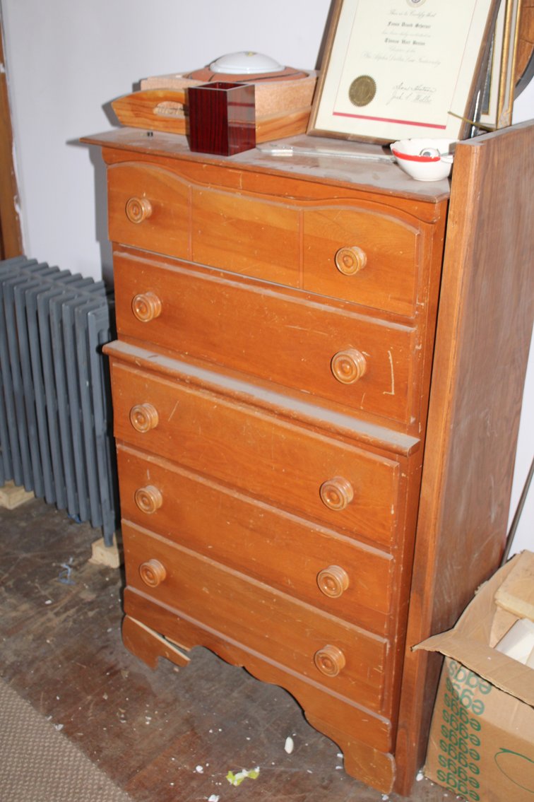 Image for HUGE VINTAGE TIME CAPSULE AUCTION