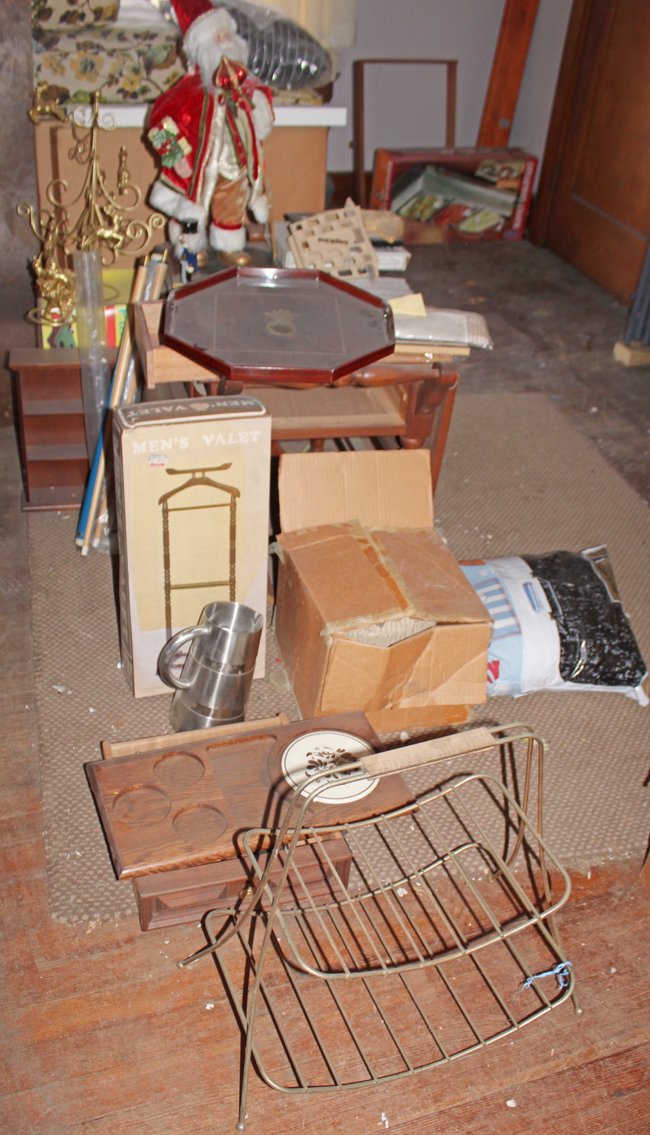 Image for HUGE VINTAGE TIME CAPSULE AUCTION