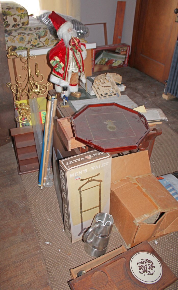 Image for HUGE VINTAGE TIME CAPSULE AUCTION