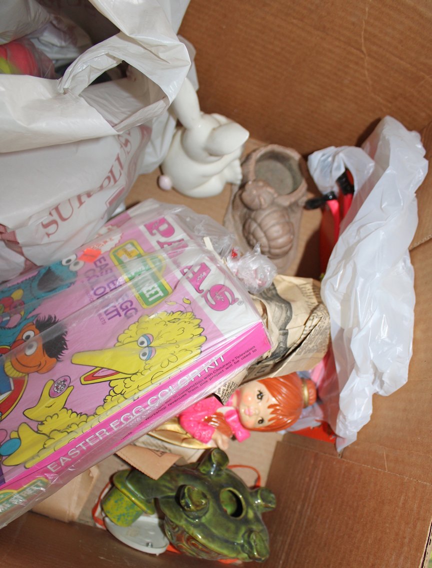 Image for HUGE VINTAGE TIME CAPSULE AUCTION