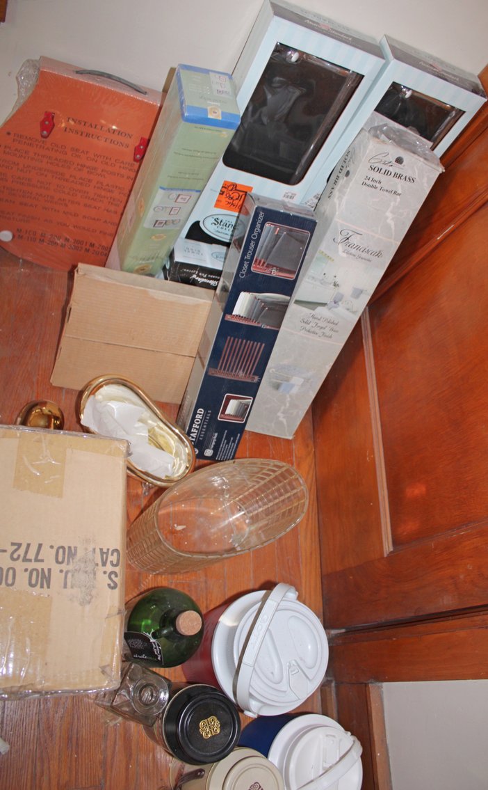 Image for HUGE VINTAGE TIME CAPSULE AUCTION