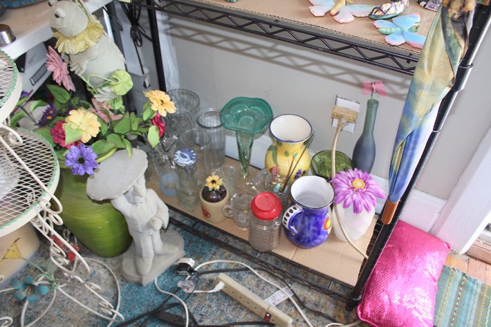 Image for EMERGENCY VINTAGE ESTATE AUCTION