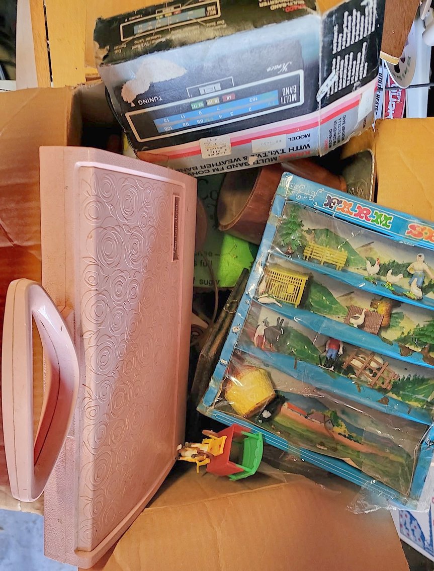 Image for MEGA PACKED ECLECTIC VINTAGE COLLECTOR AUCTION