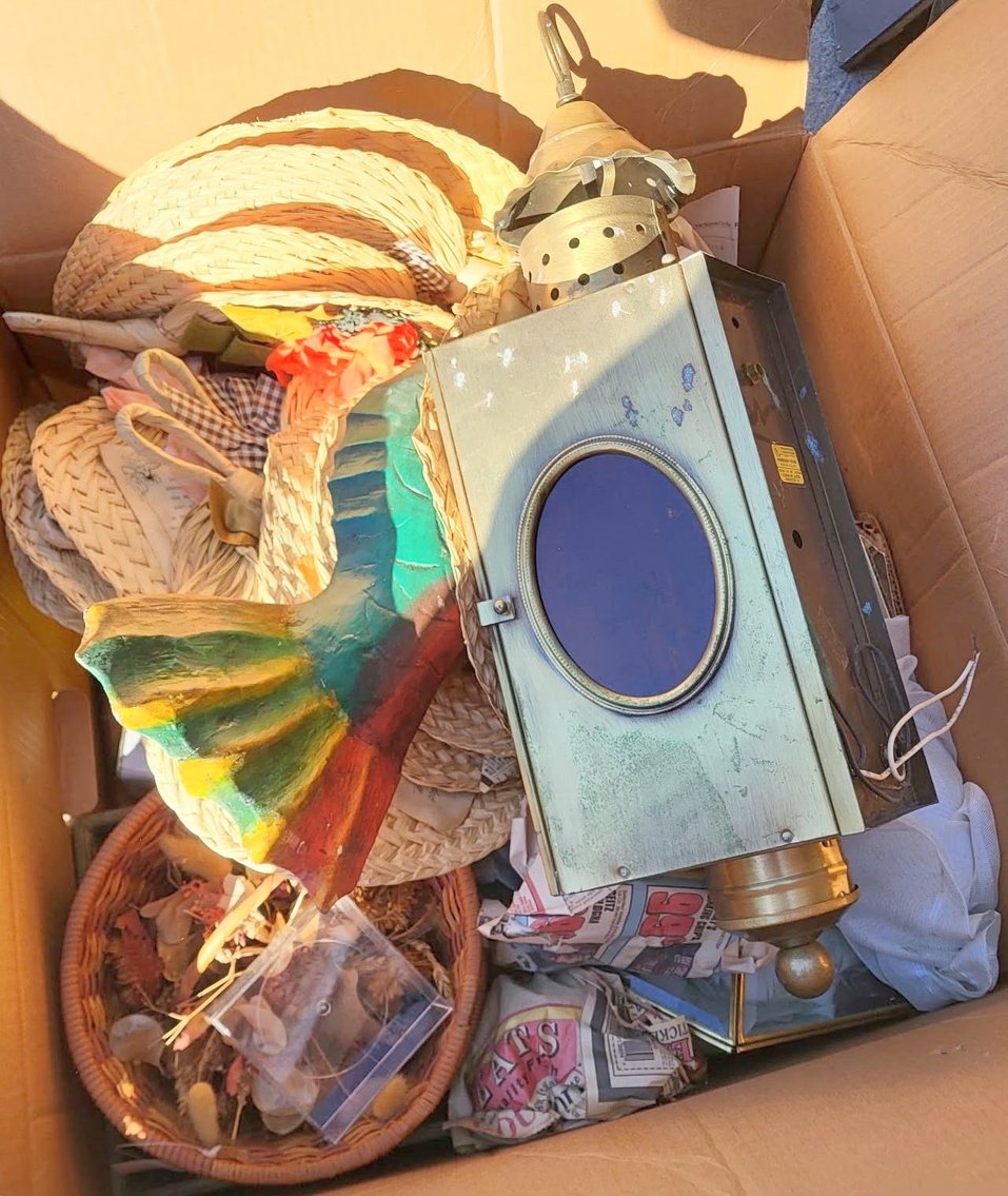 Image for MEGA PACKED ECLECTIC VINTAGE COLLECTOR AUCTION