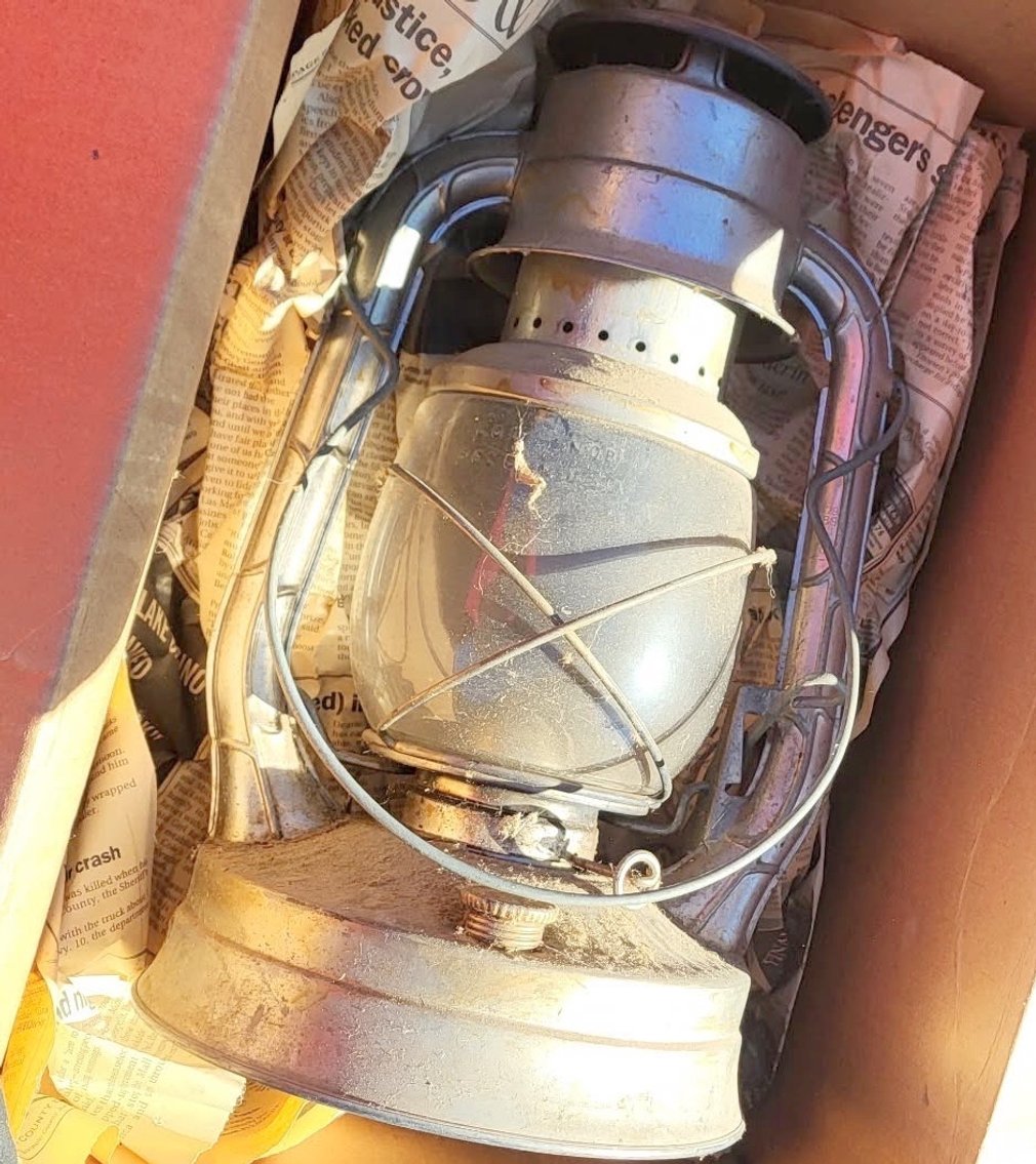 Image for MEGA PACKED ECLECTIC VINTAGE COLLECTOR AUCTION