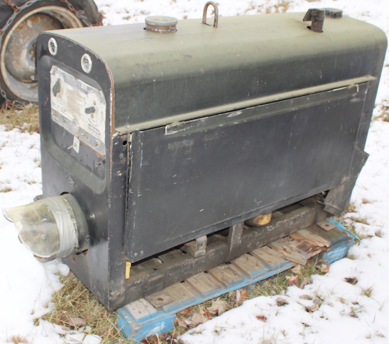 Image for MEGA 3-RING AUCTION