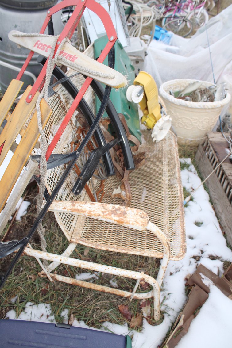 Image for MEGA 3-RING AUCTION