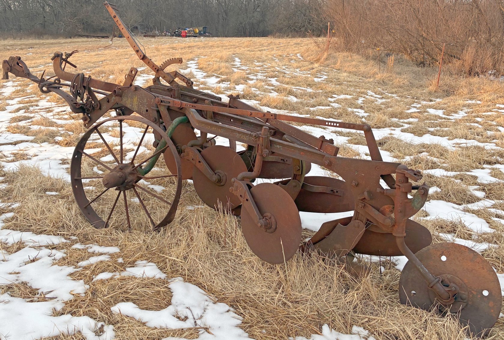 Image for MEGA 3-RING AUCTION