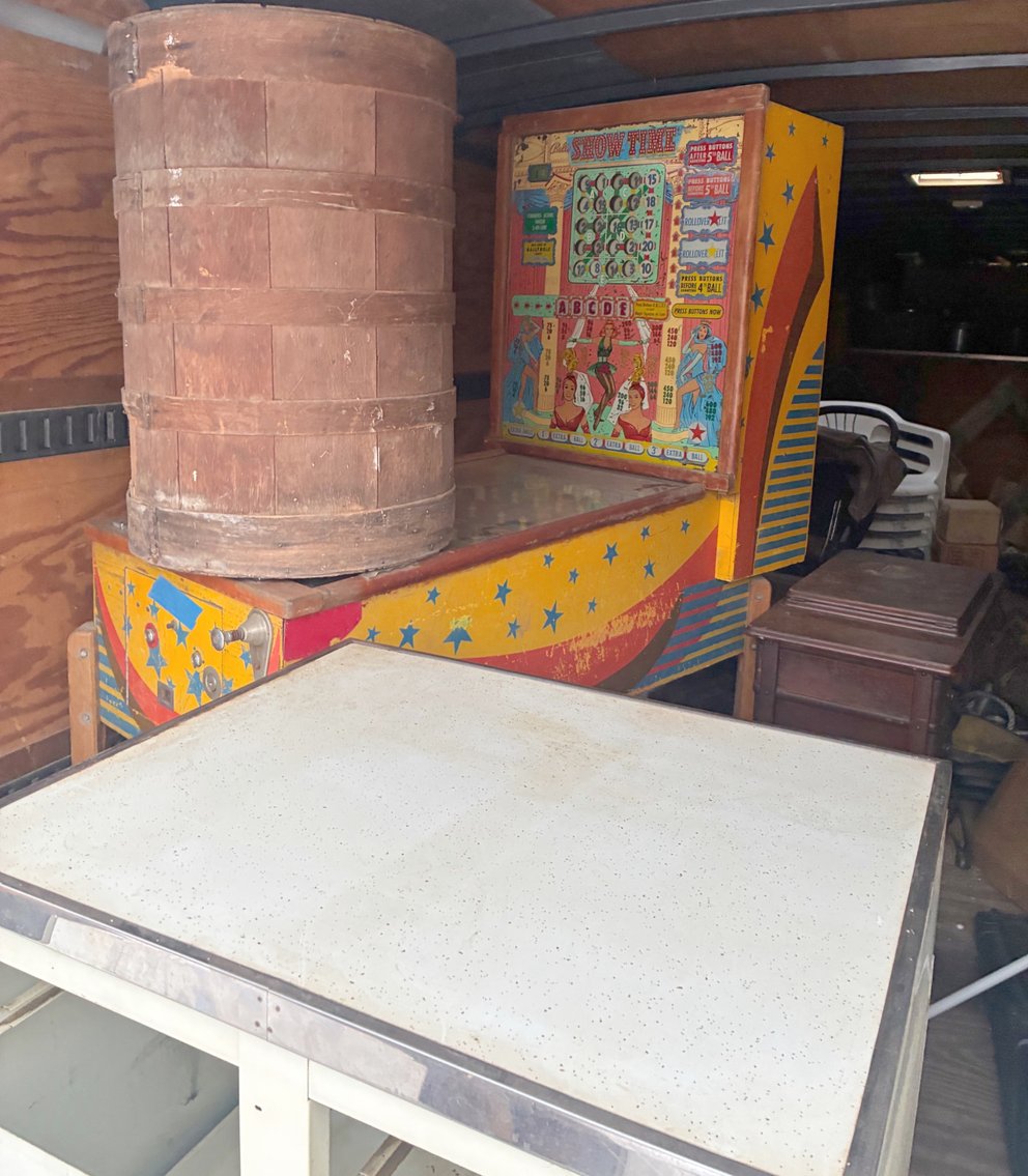 Image for MEGA 3-RING AUCTION