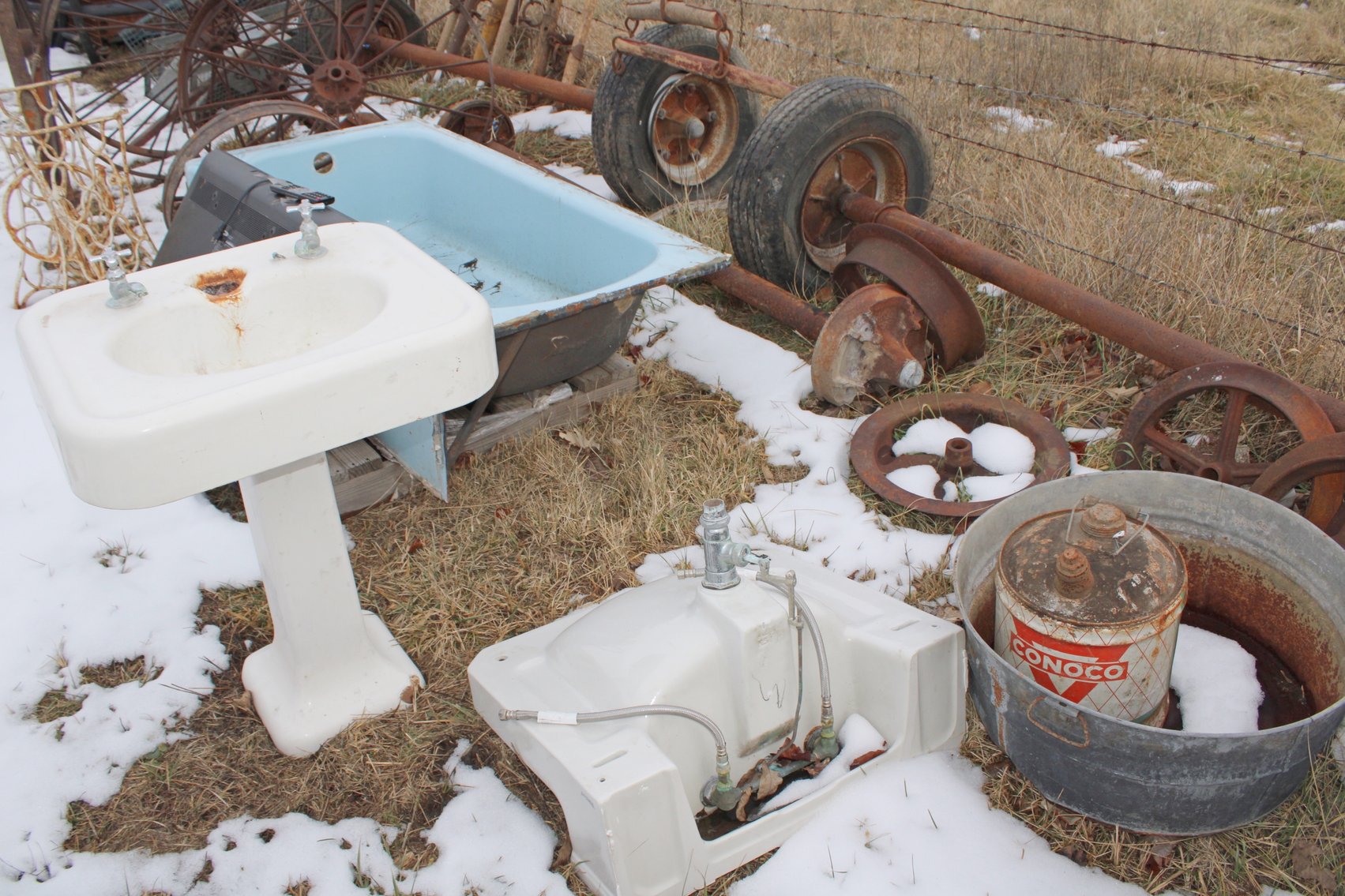 Image for MEGA 3-RING AUCTION