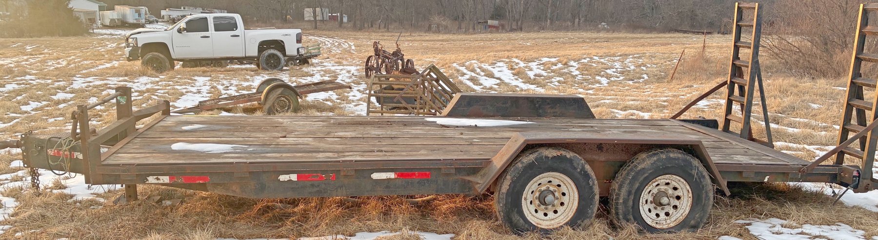 Image for MEGA 3-RING AUCTION