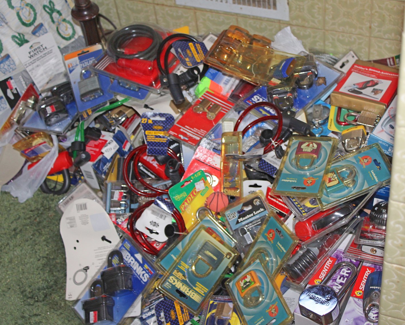 Image for PACKED MULTI-GENERATIONAL VINTAGE ESTATE AUCTION