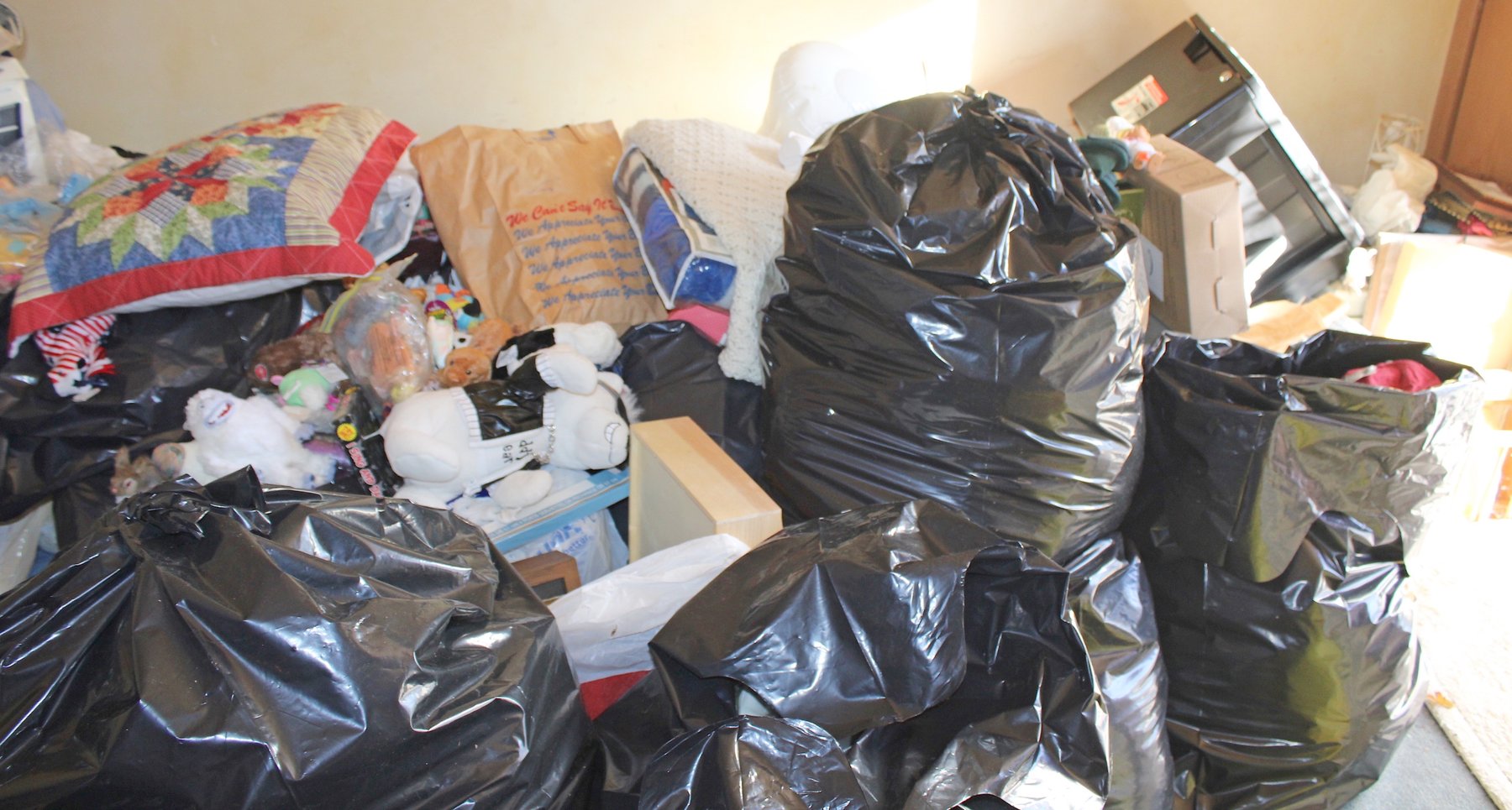 Image for PACKED MULTI-GENERATIONAL VINTAGE ESTATE AUCTION