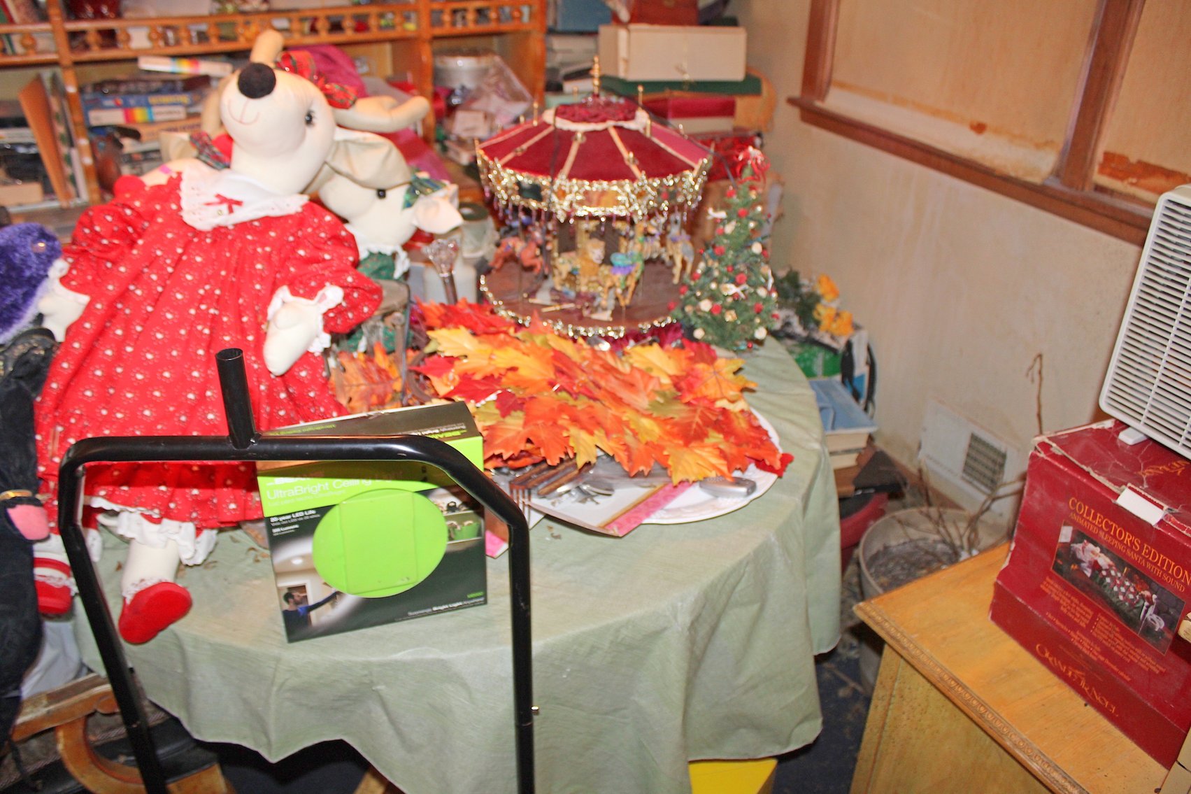 Image for PACKED MULTI-GENERATIONAL VINTAGE ESTATE AUCTION