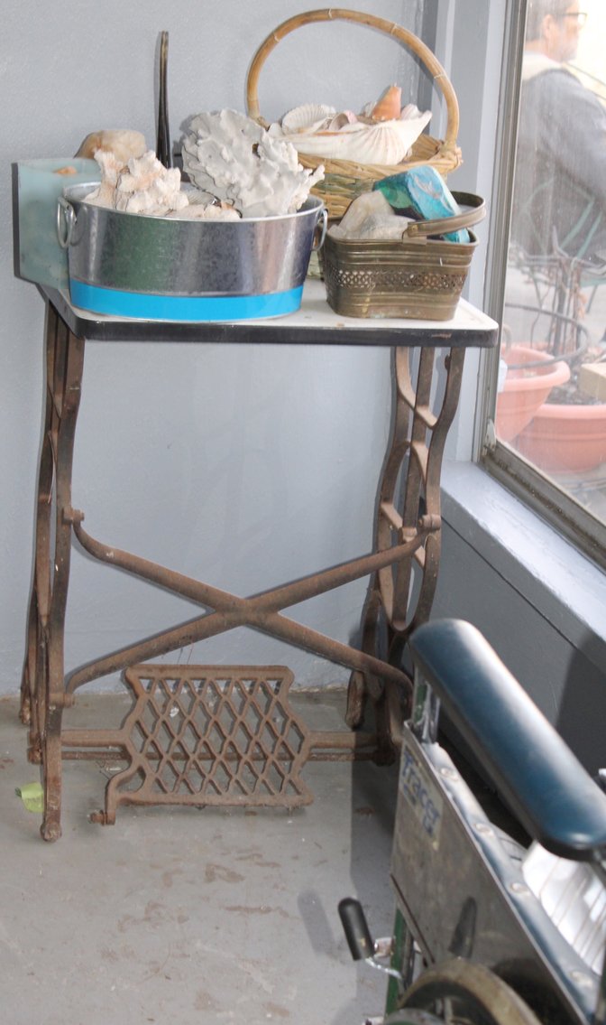 Image for EMERGENCY VINTAGE TIME CAPSULE ESTATE AUCTION