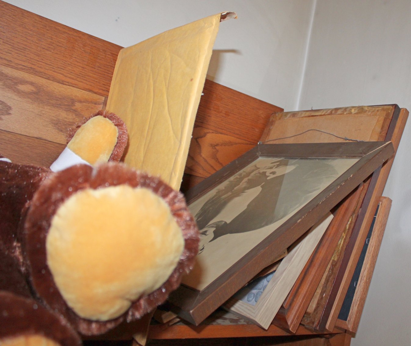 Image for EMERGENCY VINTAGE TIME CAPSULE ESTATE AUCTION