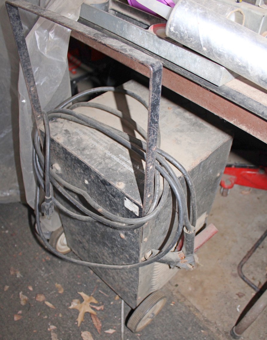 Image for EMERGENCY VINTAGE TIME CAPSULE ESTATE AUCTION