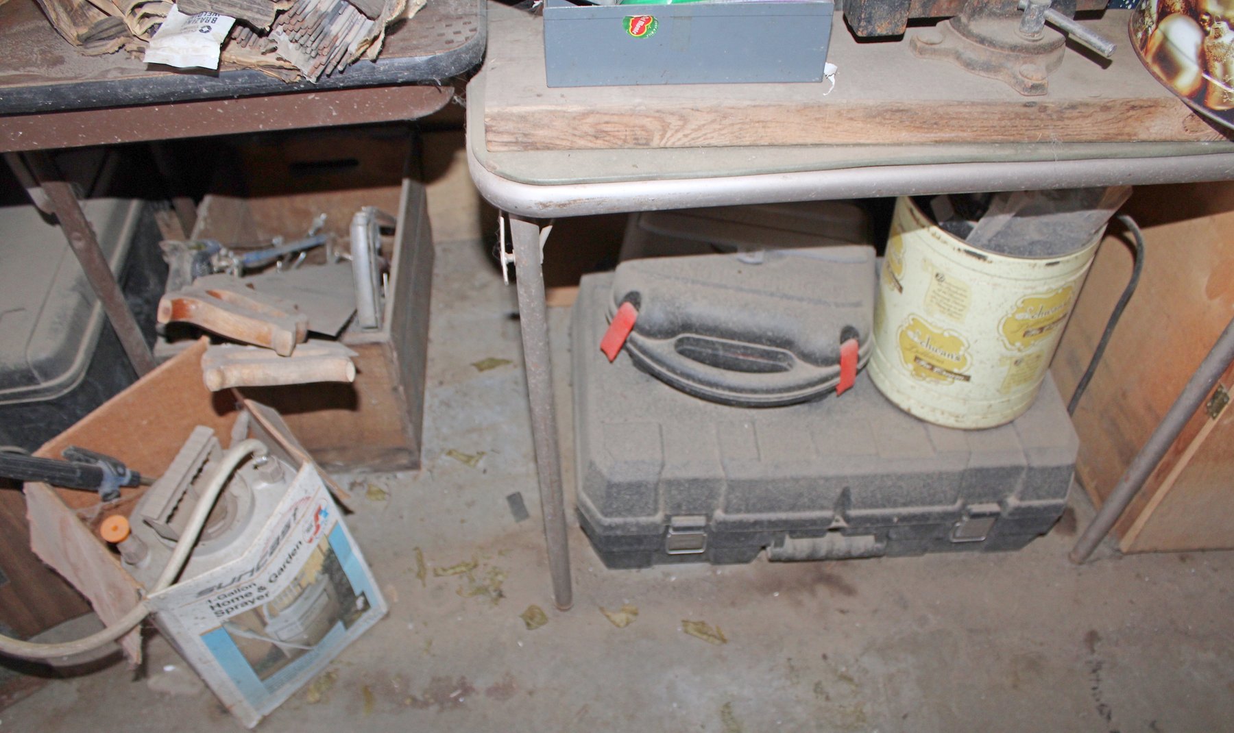 Image for EMERGENCY VINTAGE TIME CAPSULE ESTATE AUCTION