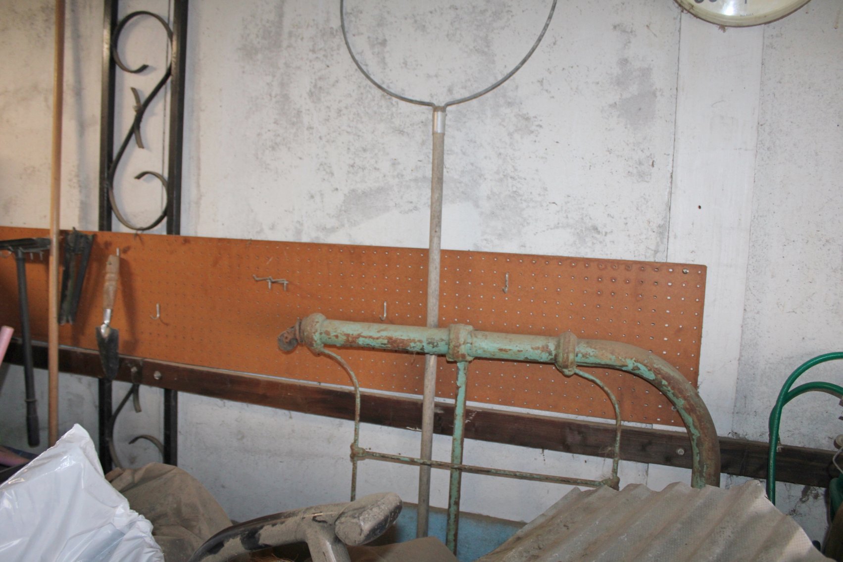 Image for EMERGENCY VINTAGE TIME CAPSULE ESTATE AUCTION