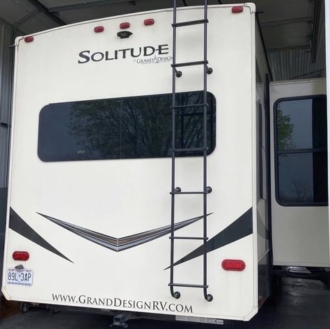 Image for FANTASTIC MOVING AUCTION