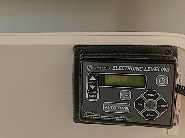 Image for FANTASTIC MOVING AUCTION