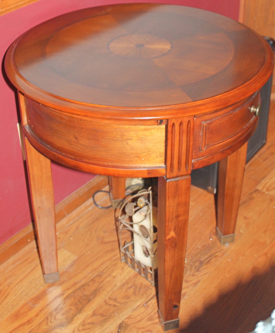 Image for UPSCALE MOVING AUCTION