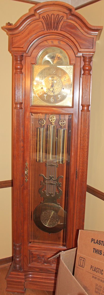 Image for UPSCALE MOVING AUCTION