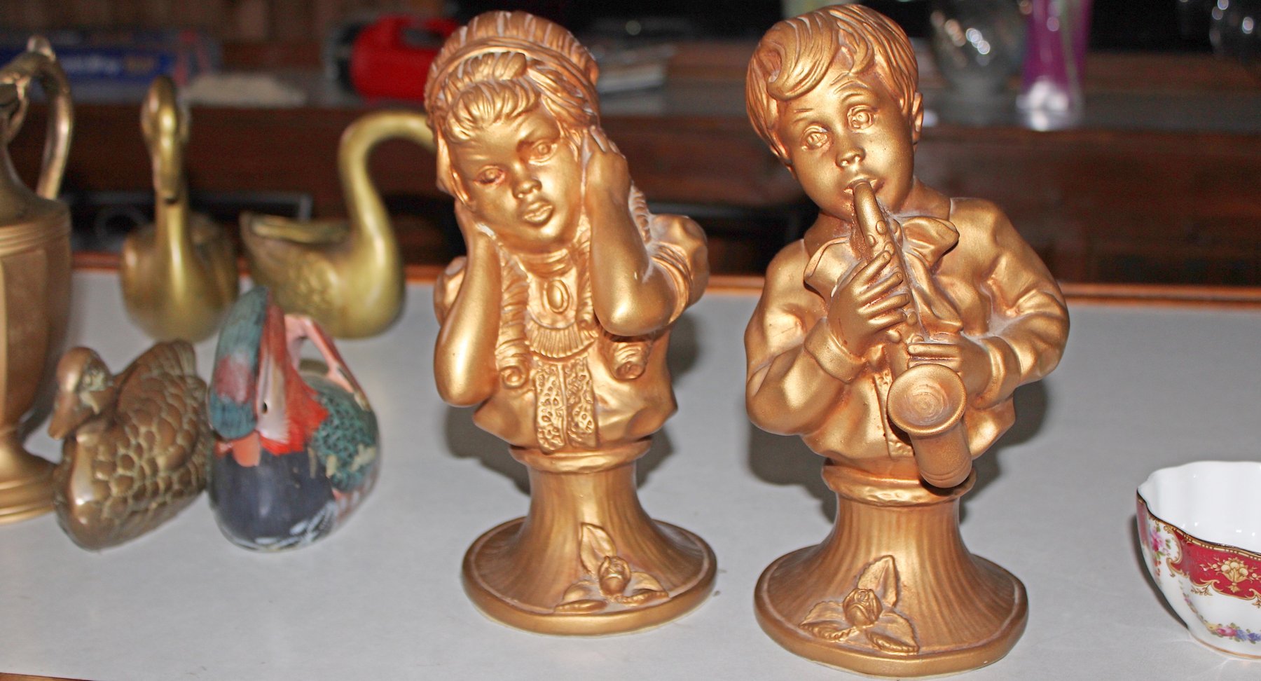 Image for UPSCALE MOVING AUCTION