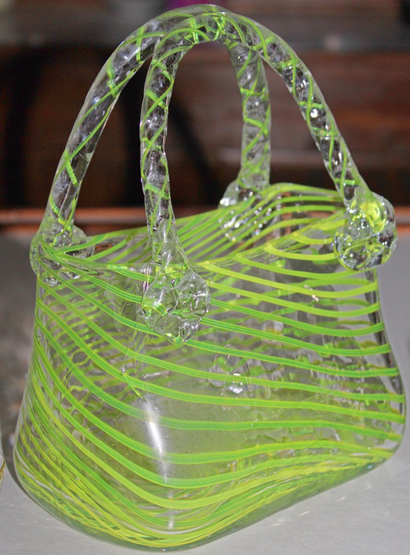 Image for UPSCALE MOVING AUCTION