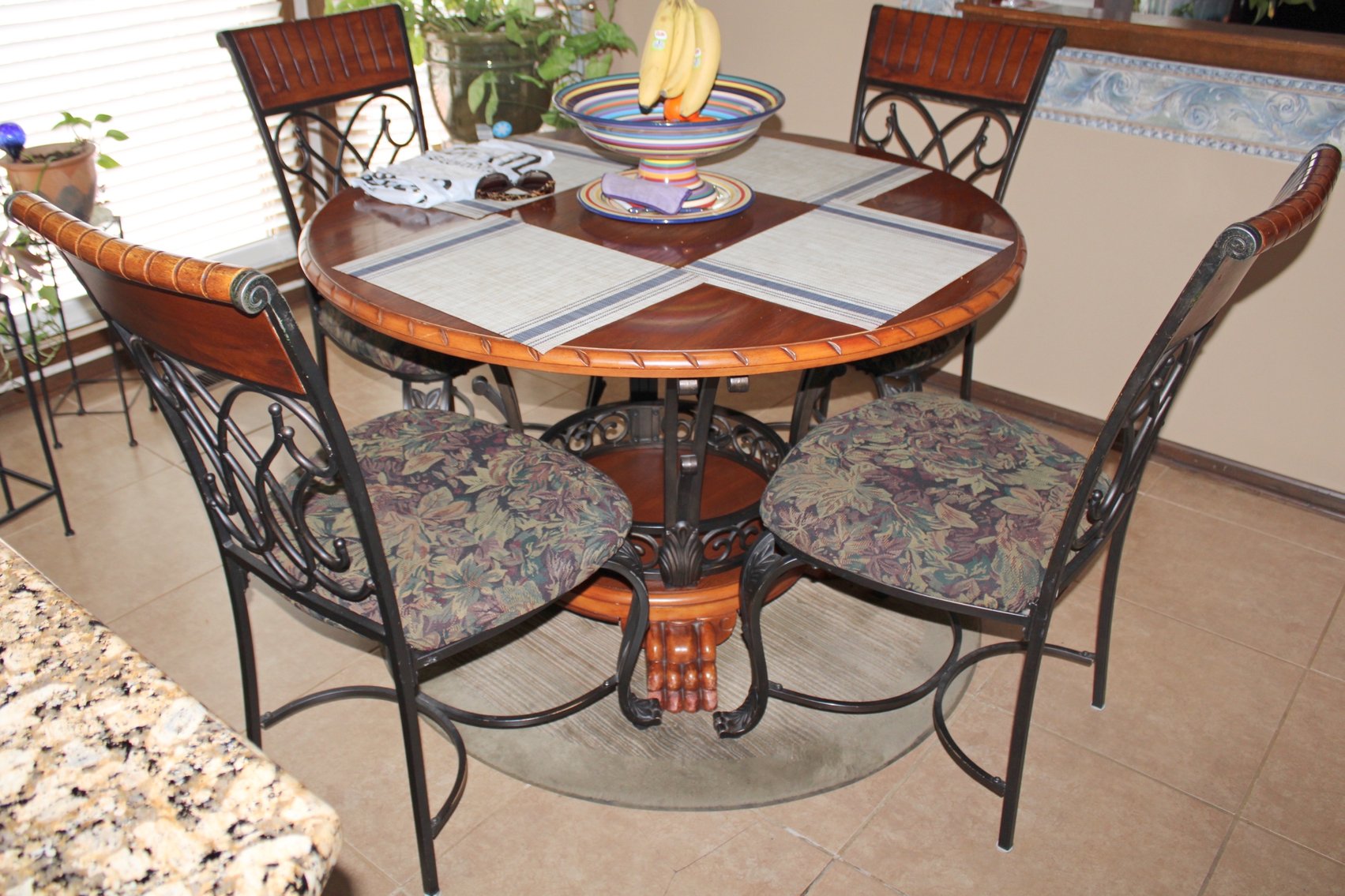 Image for UPSCALE MOVING AUCTION