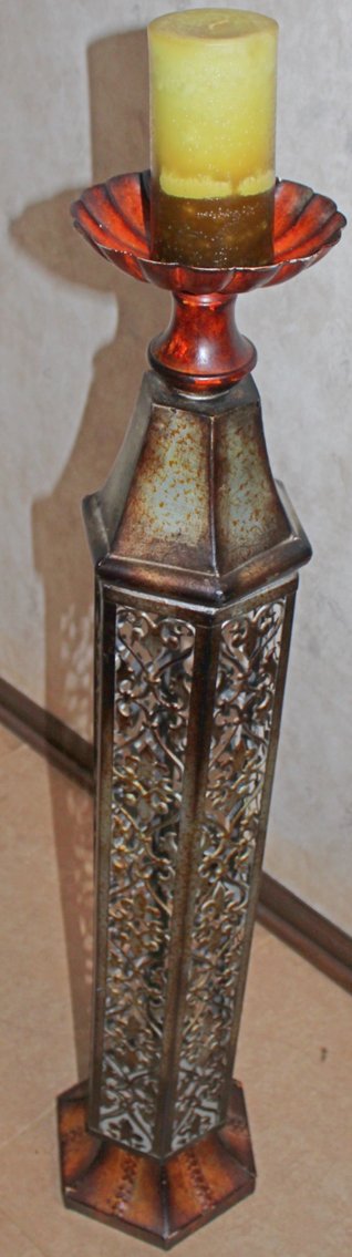 Image for UPSCALE MOVING AUCTION