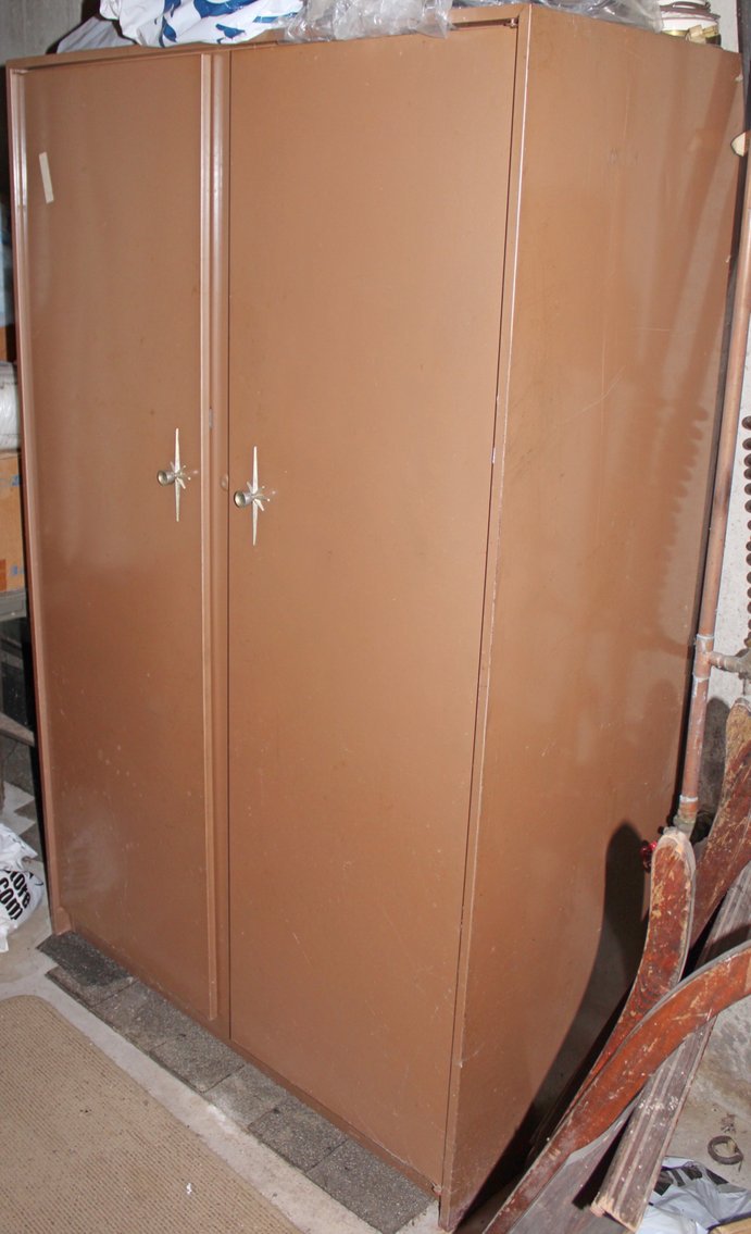 Image for PACKED VINTAGE TIME CAPSULE ESTATE AUCTION