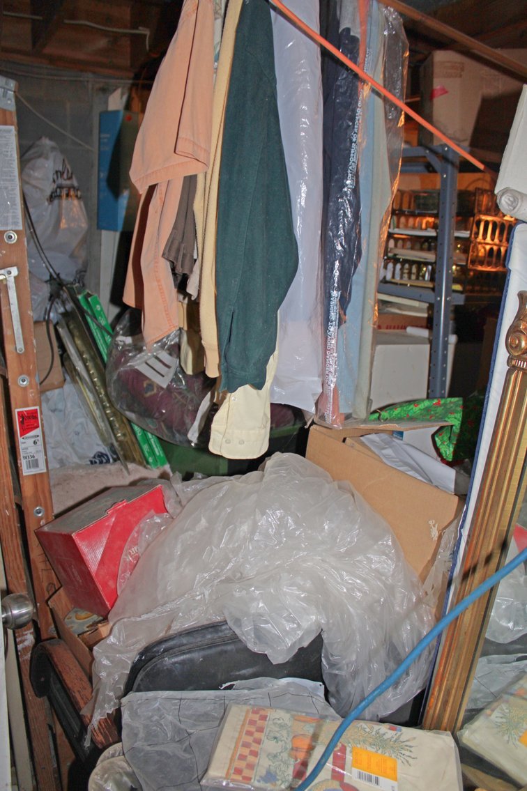 Image for PACKED VINTAGE TIME CAPSULE ESTATE AUCTION