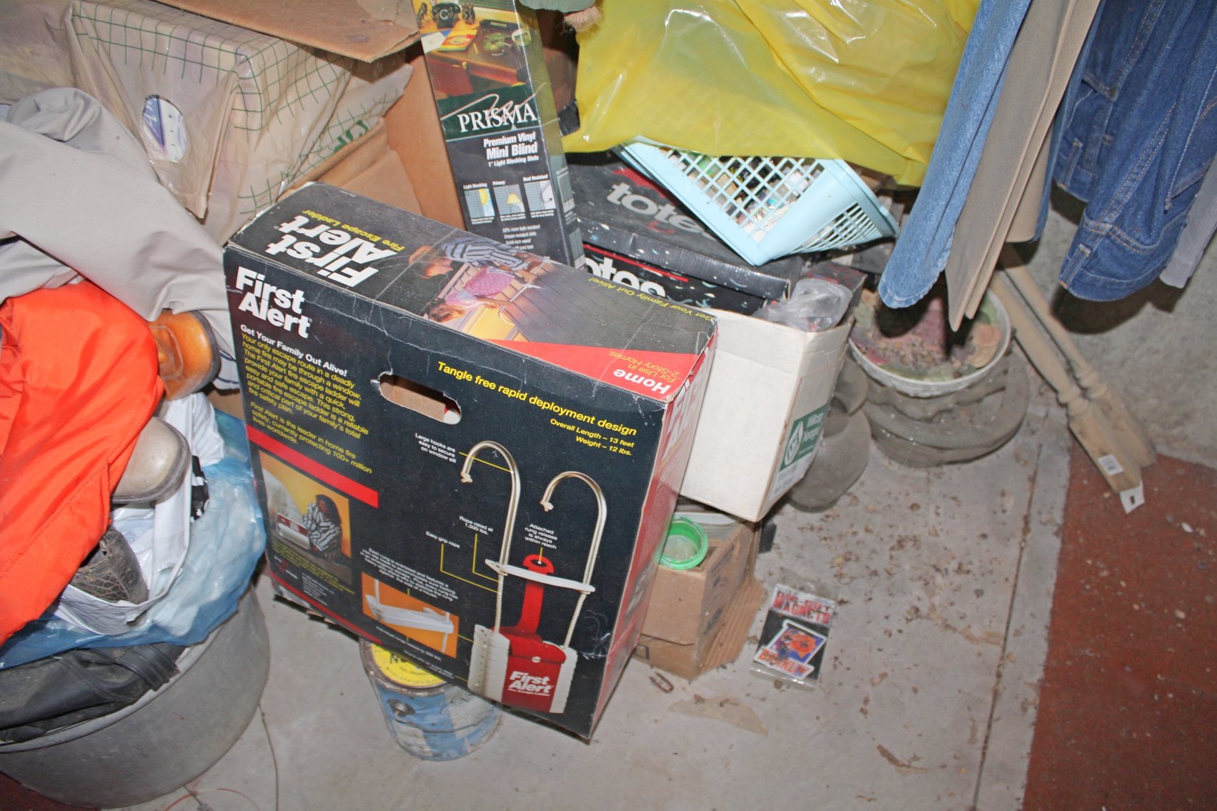 Image for PACKED VINTAGE TIME CAPSULE ESTATE AUCTION