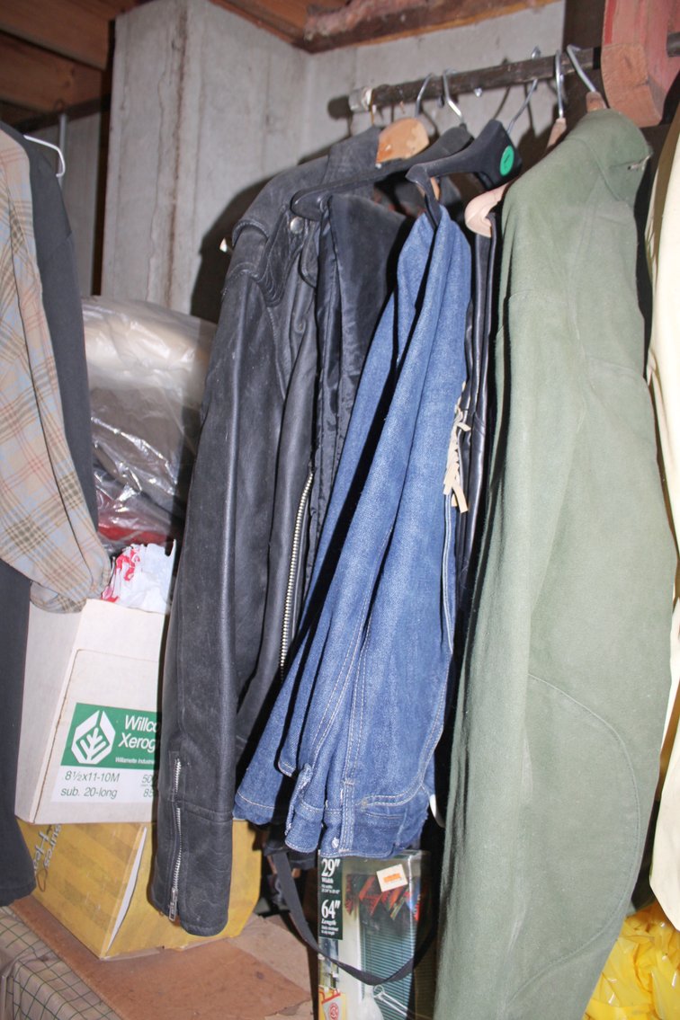 Image for PACKED VINTAGE TIME CAPSULE ESTATE AUCTION