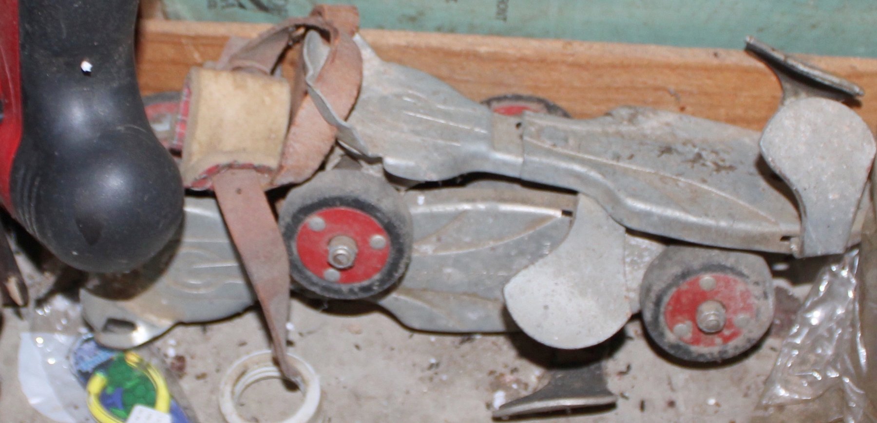 Image for PACKED VINTAGE TIME CAPSULE ESTATE AUCTION